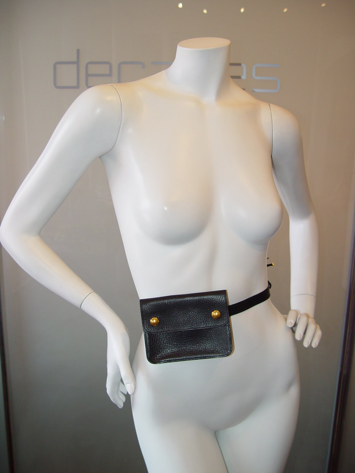 [HERMES+1990+LEATHER+POUCH+WITH+TIE+BELT+DETAIL.JPG.JPG]