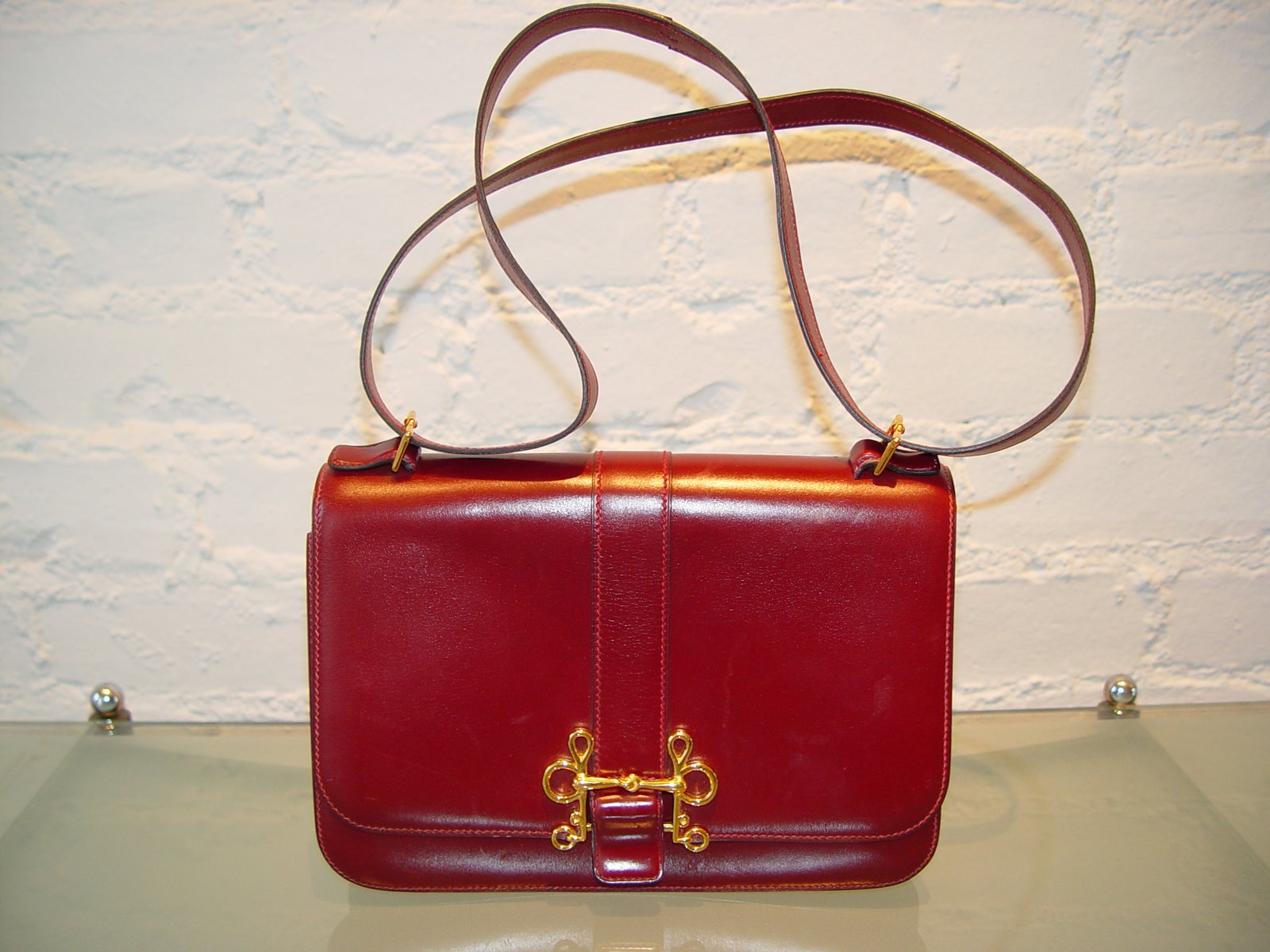[Hermes+Merlot+Leather+Handbag+w+Gold+Clasp+-+Front.JPG]