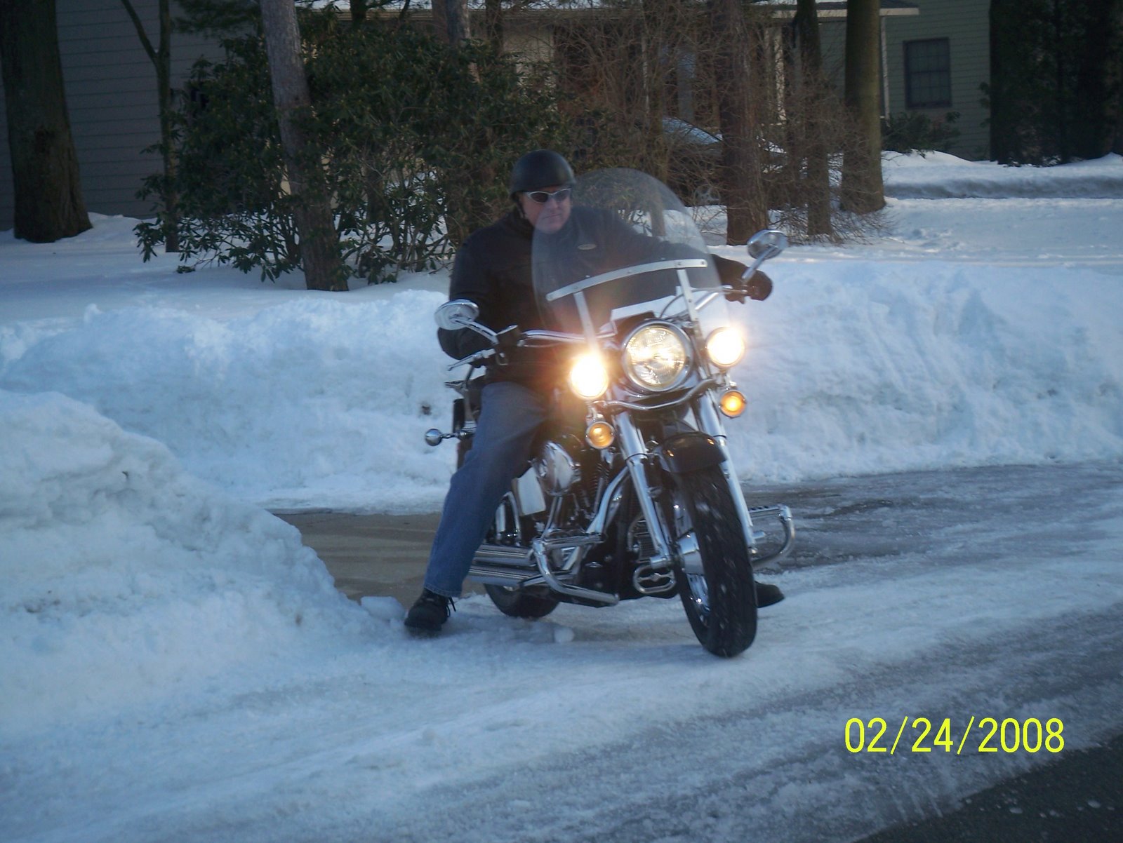 [dad+bike5+feb+2008.jpg]