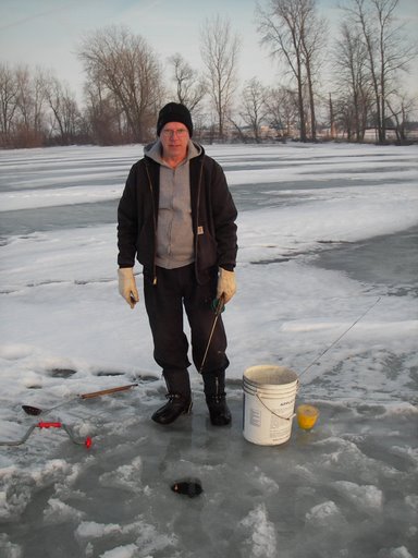 [Dad+Ice+Fishing.jpg]