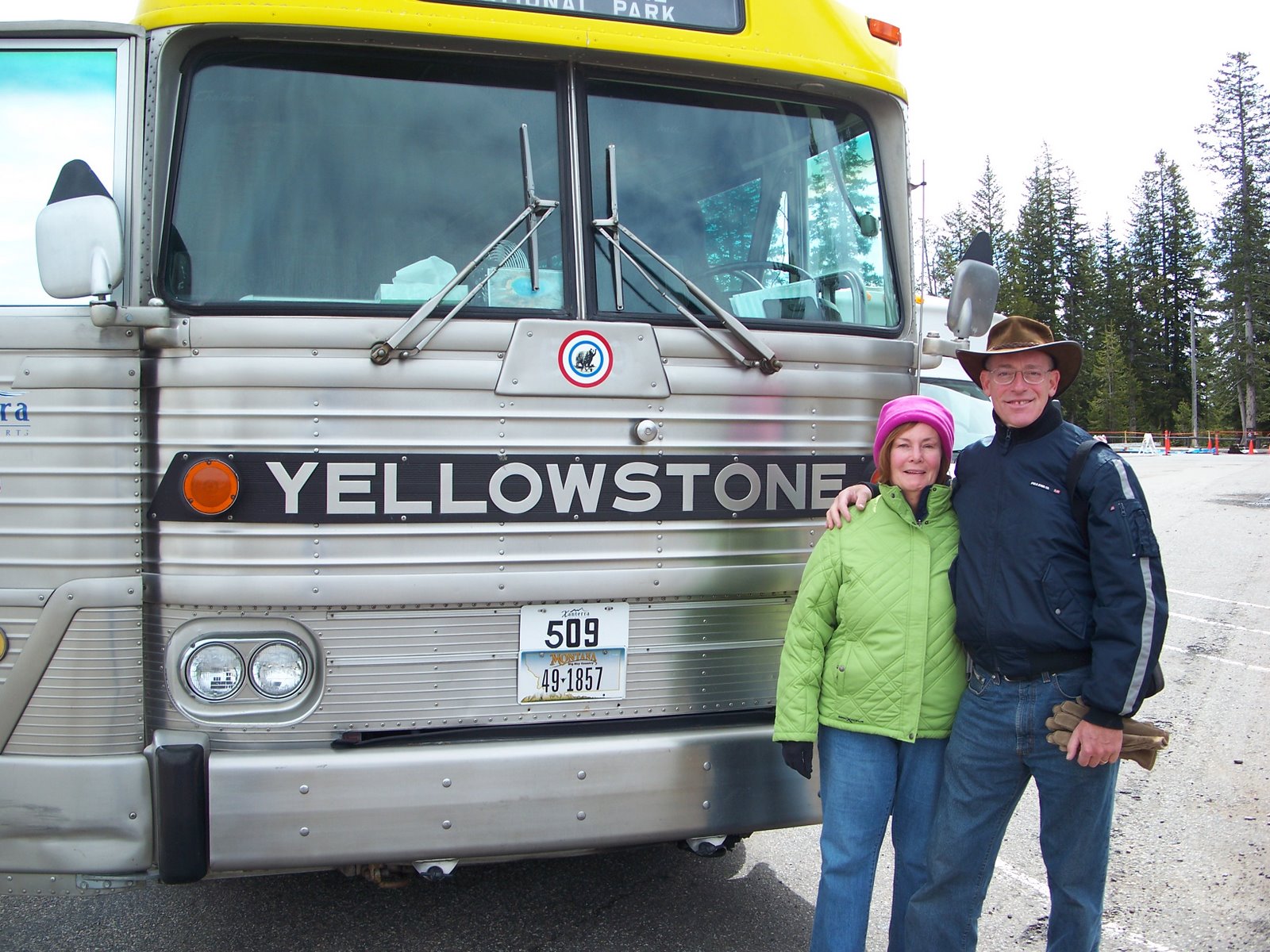 [Bruce+and+Jenna+in+front+of+Yellowstone+tour+bus.JPG]