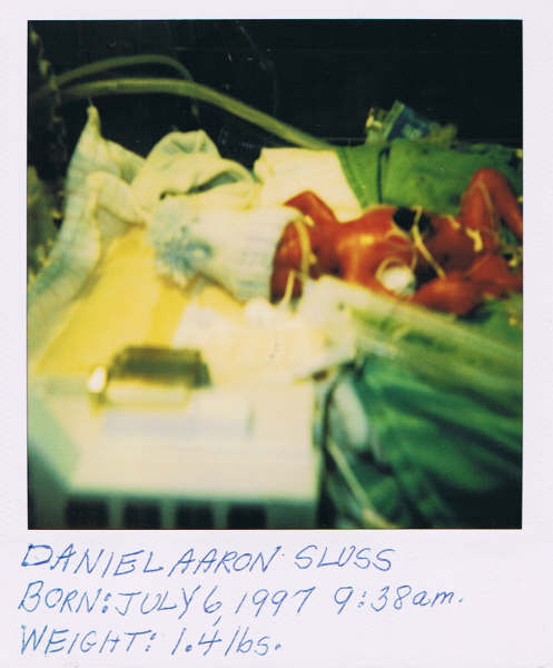 [Daniel+newborn+7-6-97.jpg]