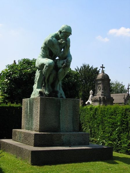 [449px-Rodin_The_Thinker_Laeken_cemetery.jpg]