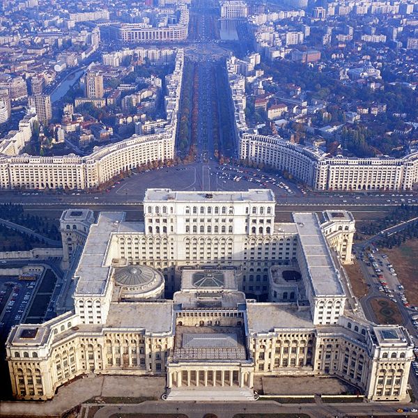 [600px-Bucharest_The_Palace_of_the_Parliament.jpg]