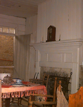 [Image_kitchen-fireplace.jpg]