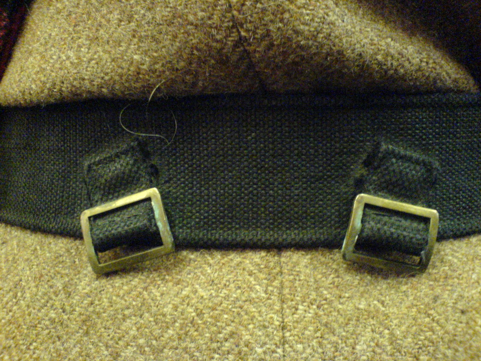 [military+belt+back.JPG]