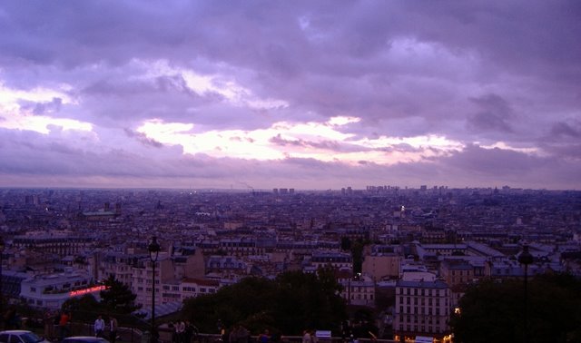 [PARIS_DE_NOCHE+[640x480].jpg]