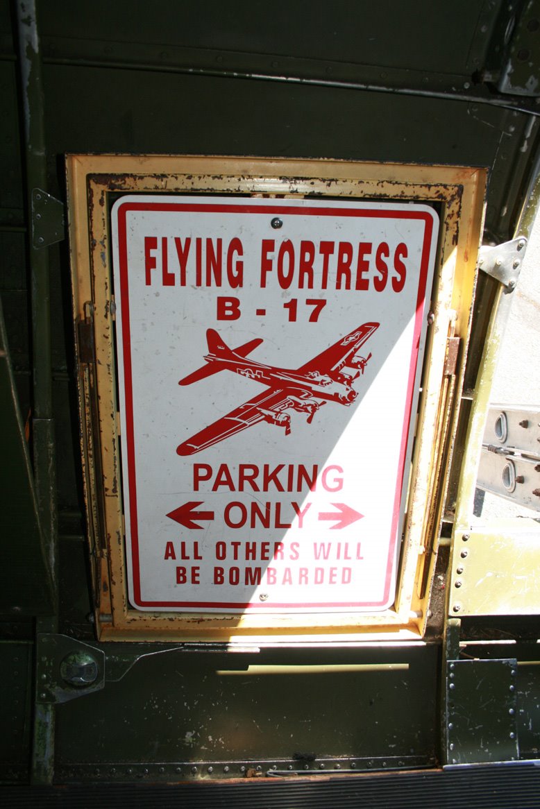 [B-17+Parking+Sign+mod.jpg]