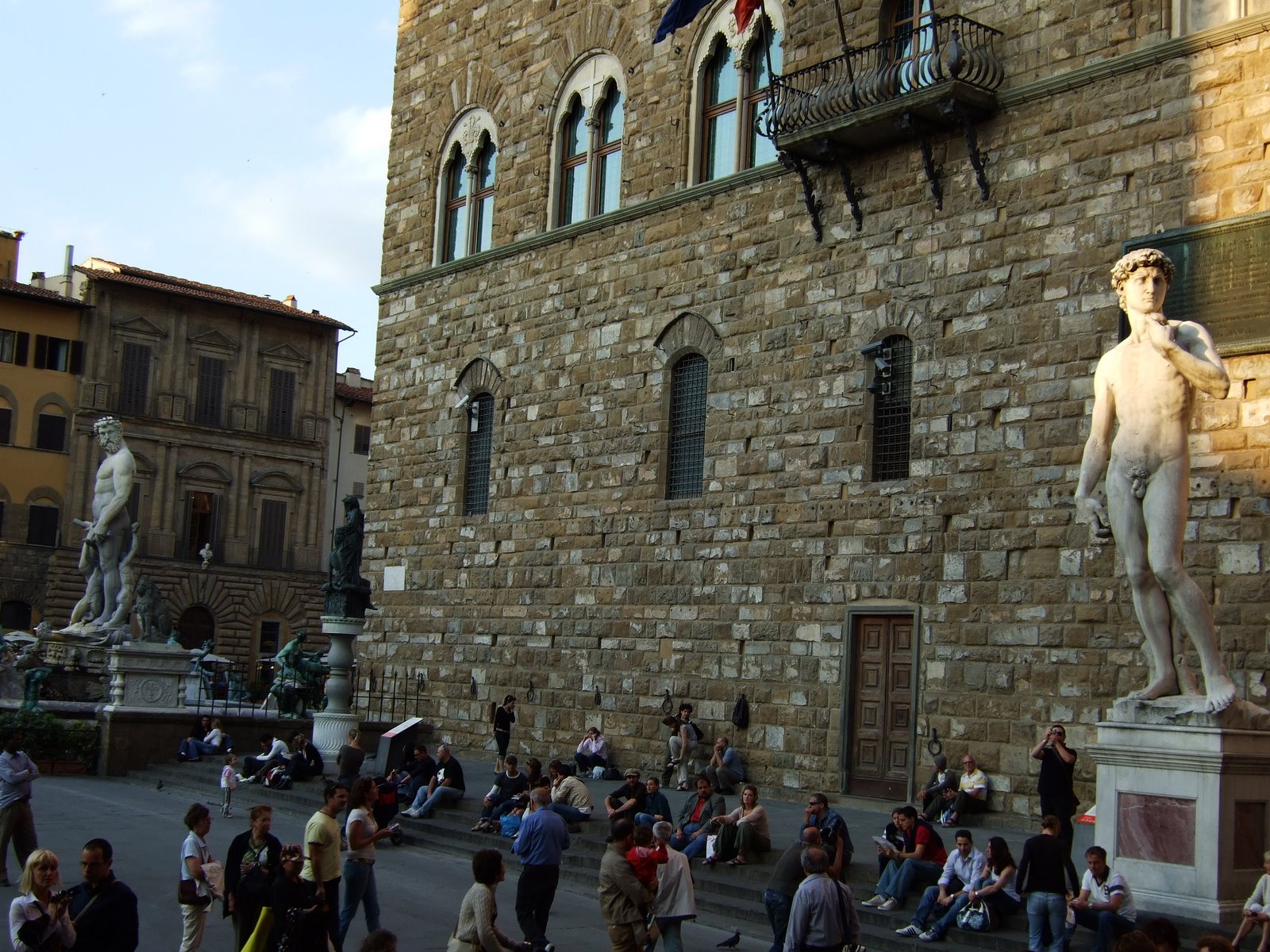 [Florence--Palazzo+Vecchio+in+Piazza.JPG]