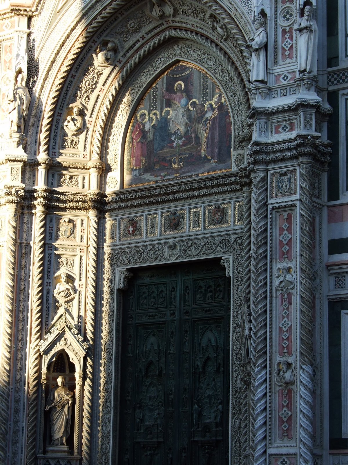 [Florence--Duomo+Door.JPG]