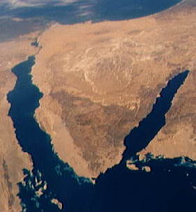 [Sinai_Peninsula_from_Southeastern_Mediterranean_panorama_STS040-152-180.jpg]