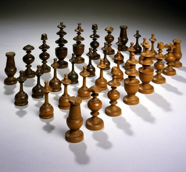 [franklin+chess+set.jpg]