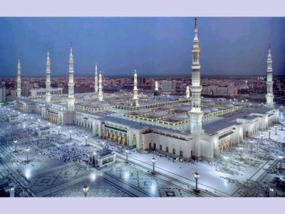 Design Exterior al-Nabawi Mosque in Madinah