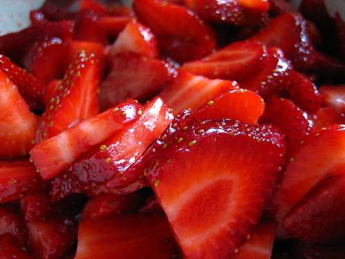 [strawberry2.jpg]
