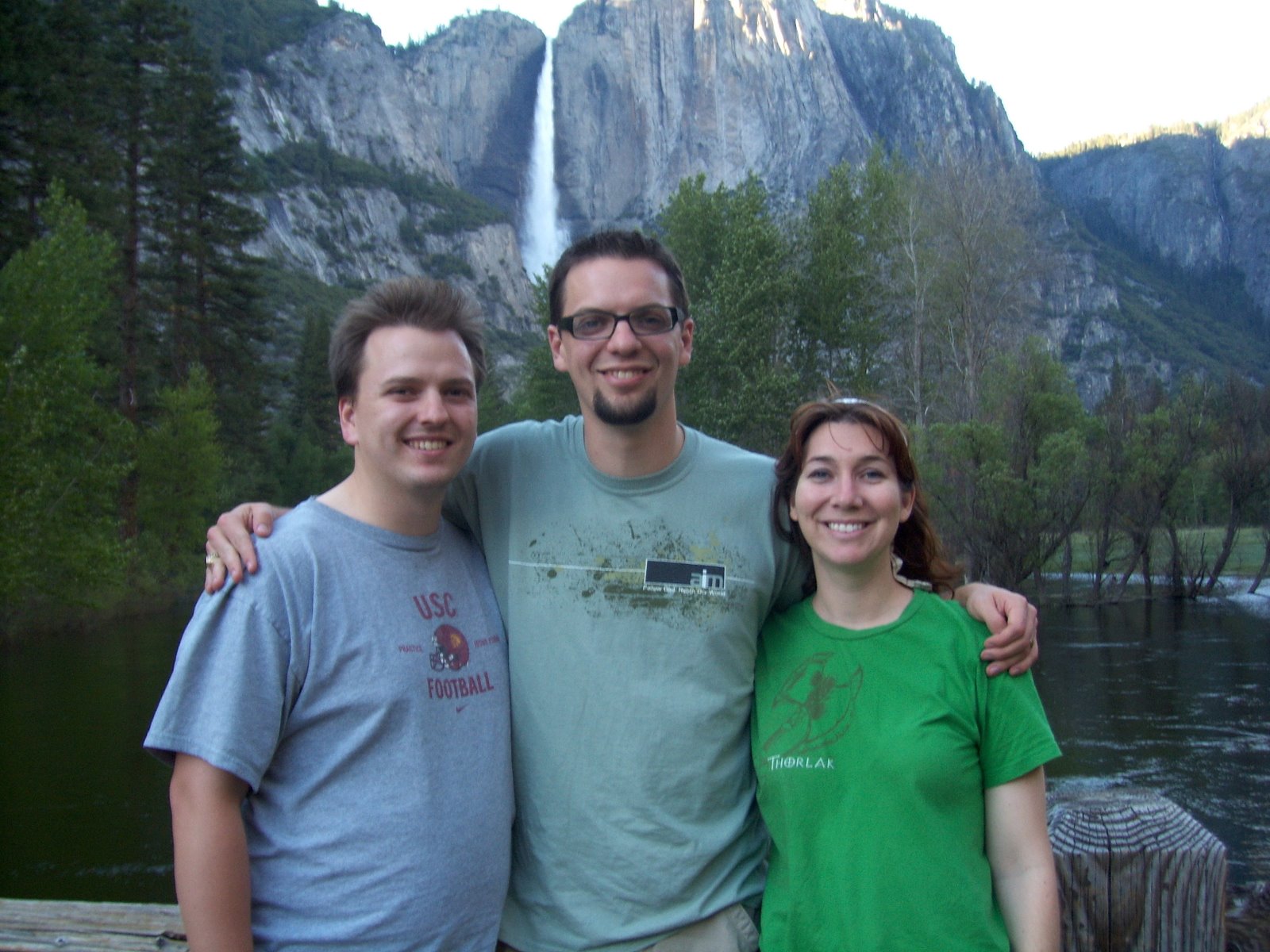 [Yosemite+2008+Group+Pic.jpg]