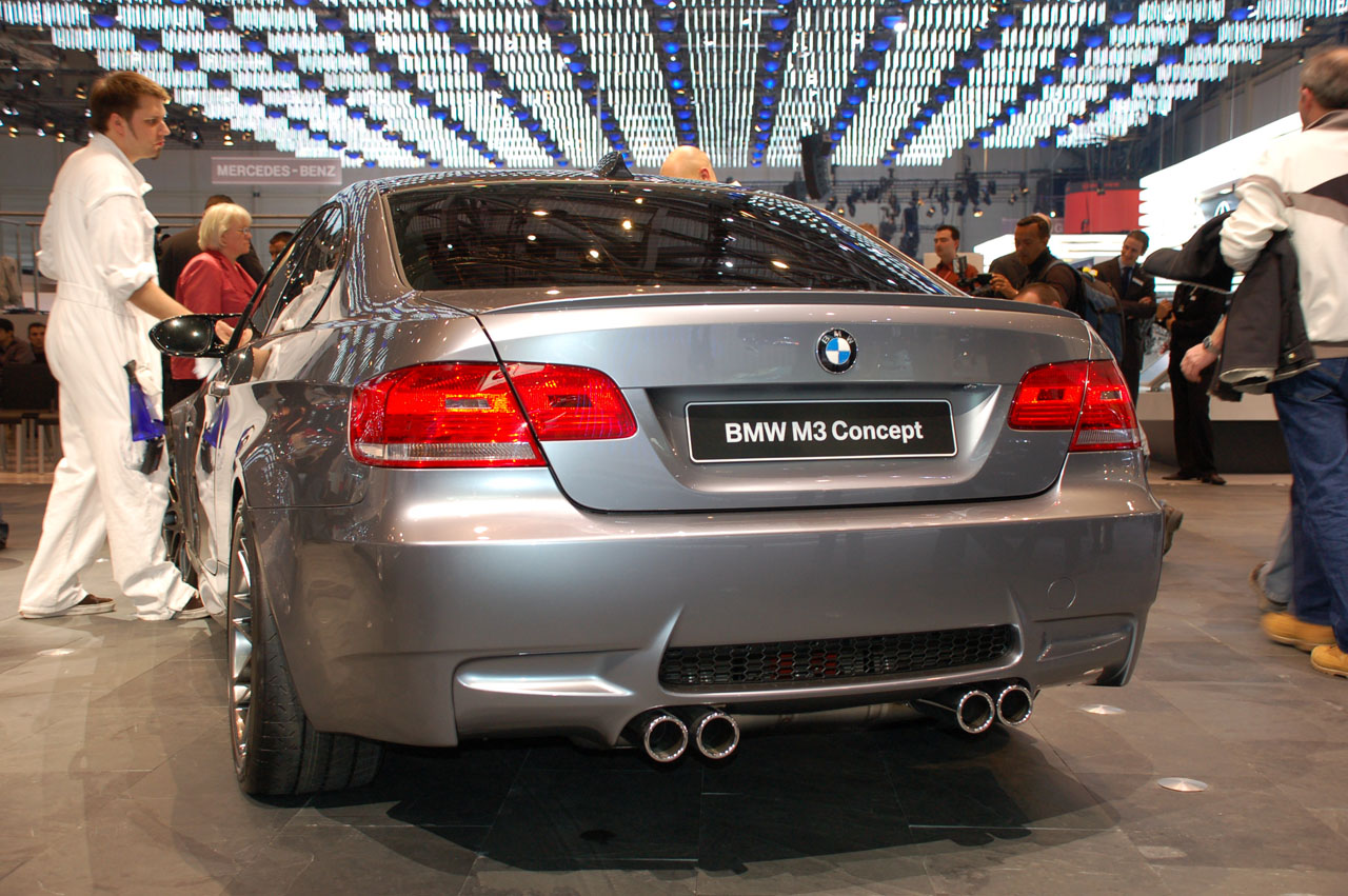 [BMW_M3_Concept_Geneva_21.jpg]