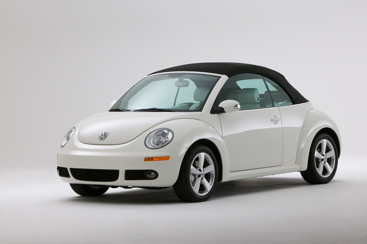 [VW_New_Beetle_Triple_White_1.jpg]