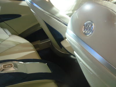 2007 Shanghai Auto Show: Buick Riviera Concept Debuts