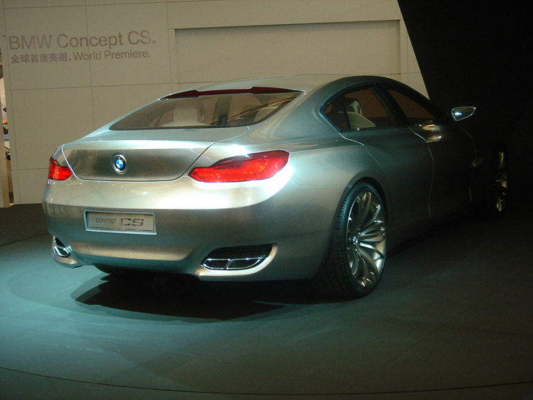 [BMW_Concept_CS_2007_Shanghai_Auto_Show_06.jpg]