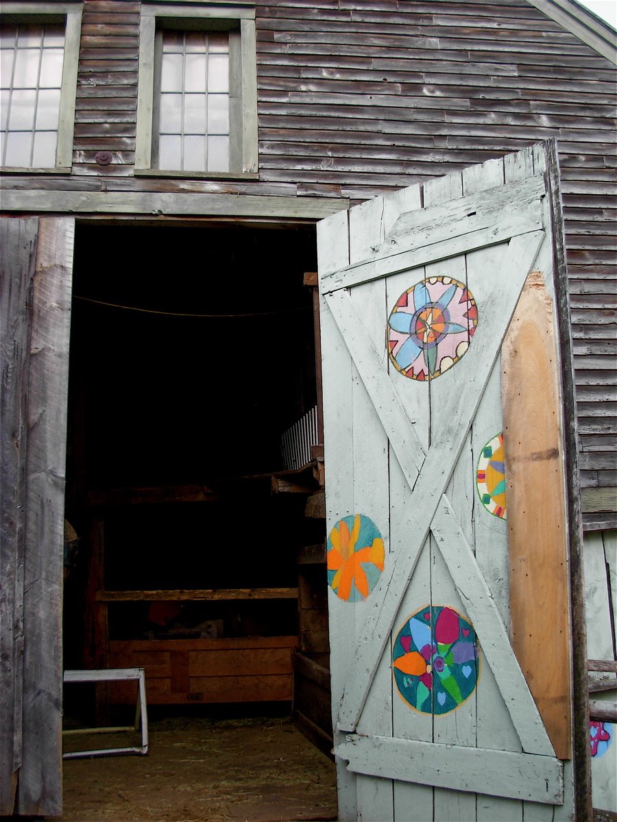[peter+barn+door.JPG]