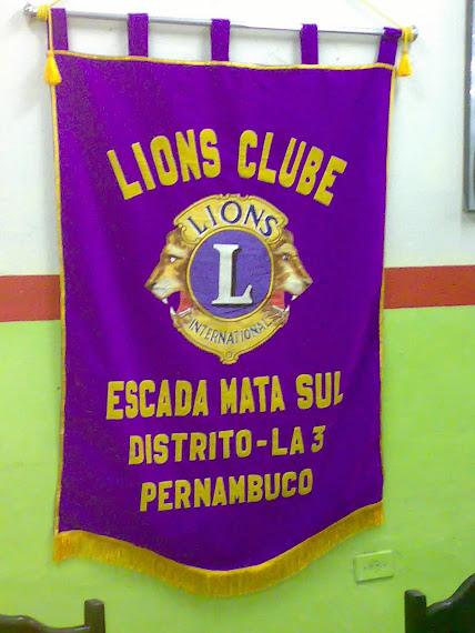 Estandarte do Lions Club Escada Mata Sul