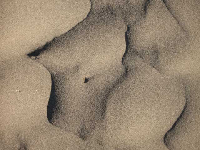 [sand.jpg]
