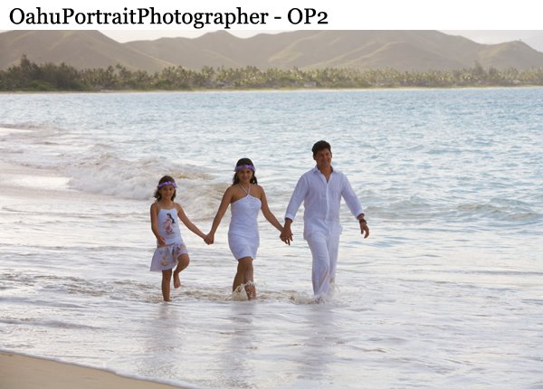 [hawaii-family-portrait.jpg]