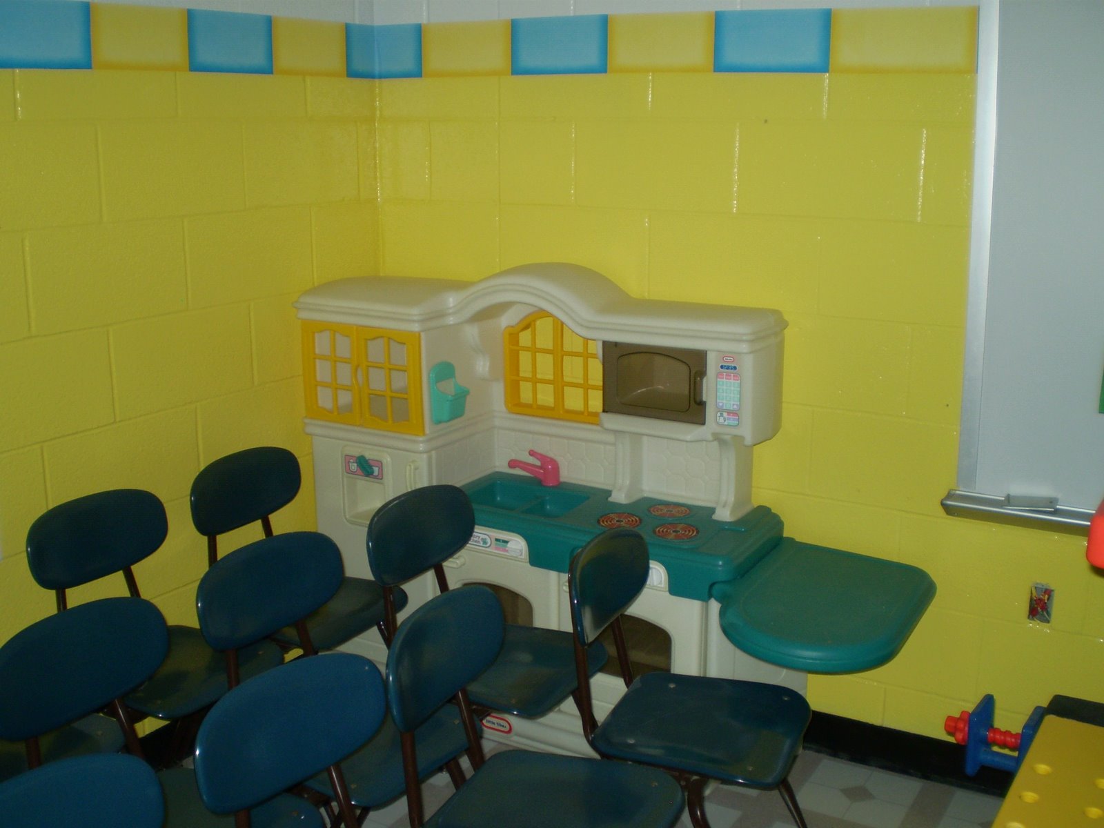 [Preschool+room+013.jpg]