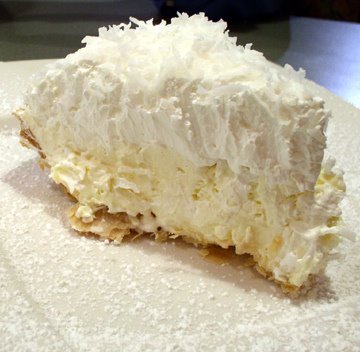 [coconut+cream+Pie.jpg]
