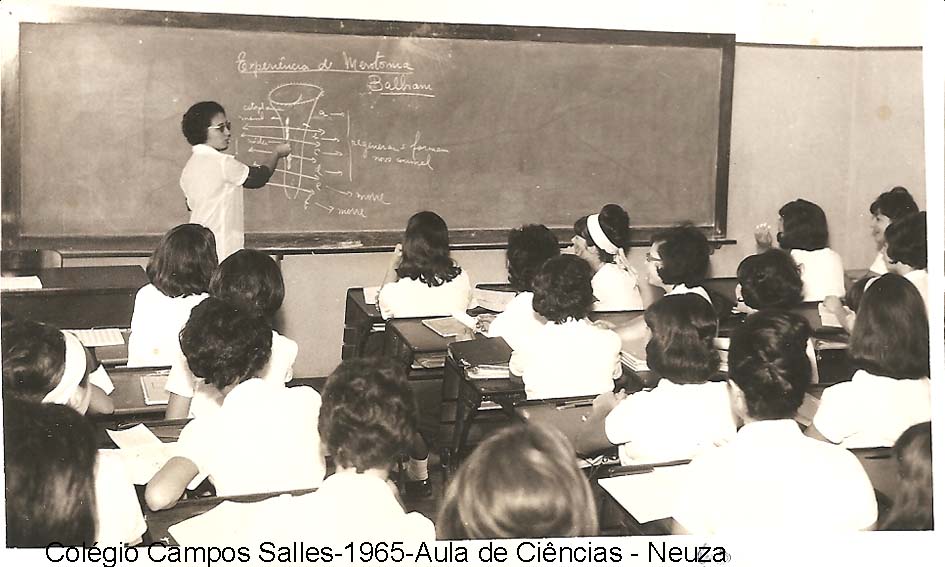 [Colégio+Campos+Salles+-+1965-Aula+deCiências+-+Neuza+cópia.jpg]