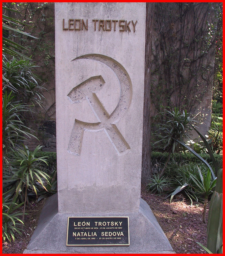 [León+Trotsky.jpg]