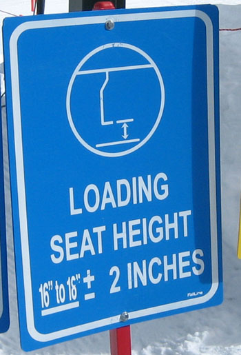 [skilift-sign.jpg]