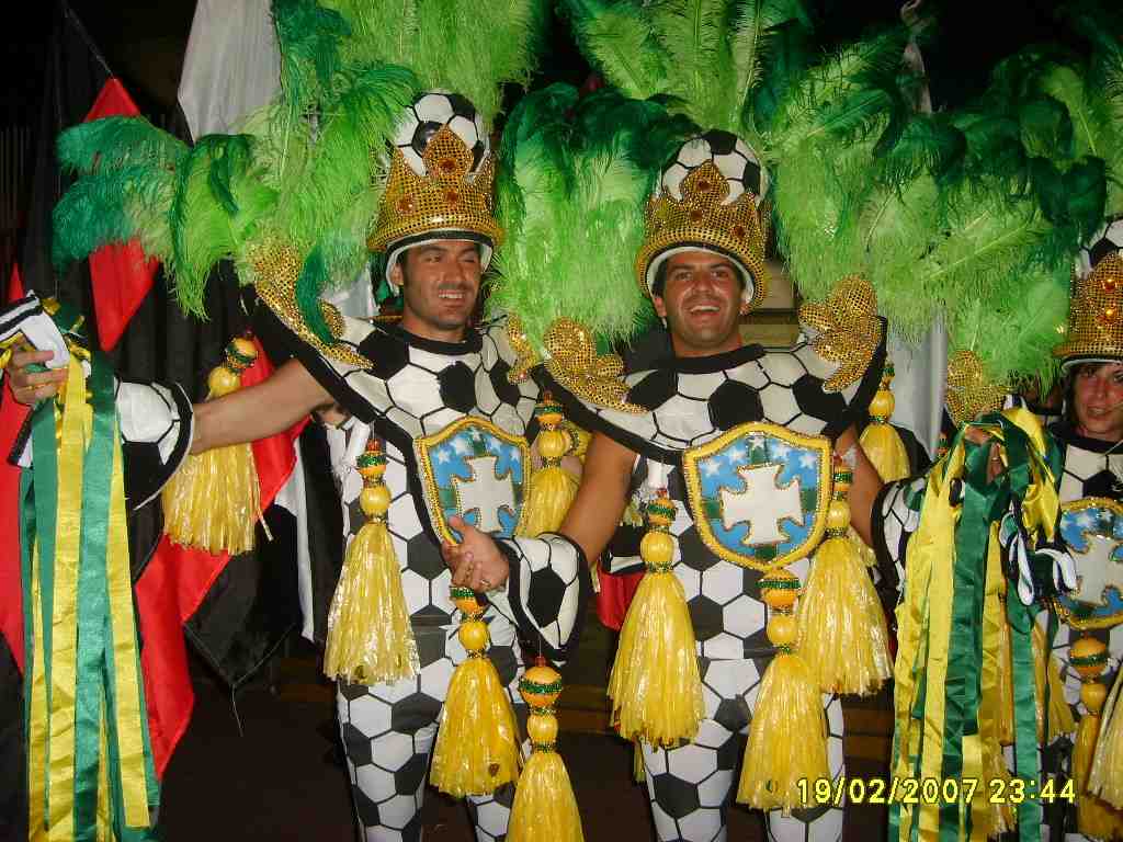 [Carnaval+2007+(Pablo,Pedro+&+Mai+-+Desfile+da+Portela).jpg]