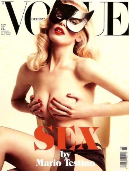 [Claudia+Schiffer+on+a+recent+cover+of+German+Vogue.jpg]