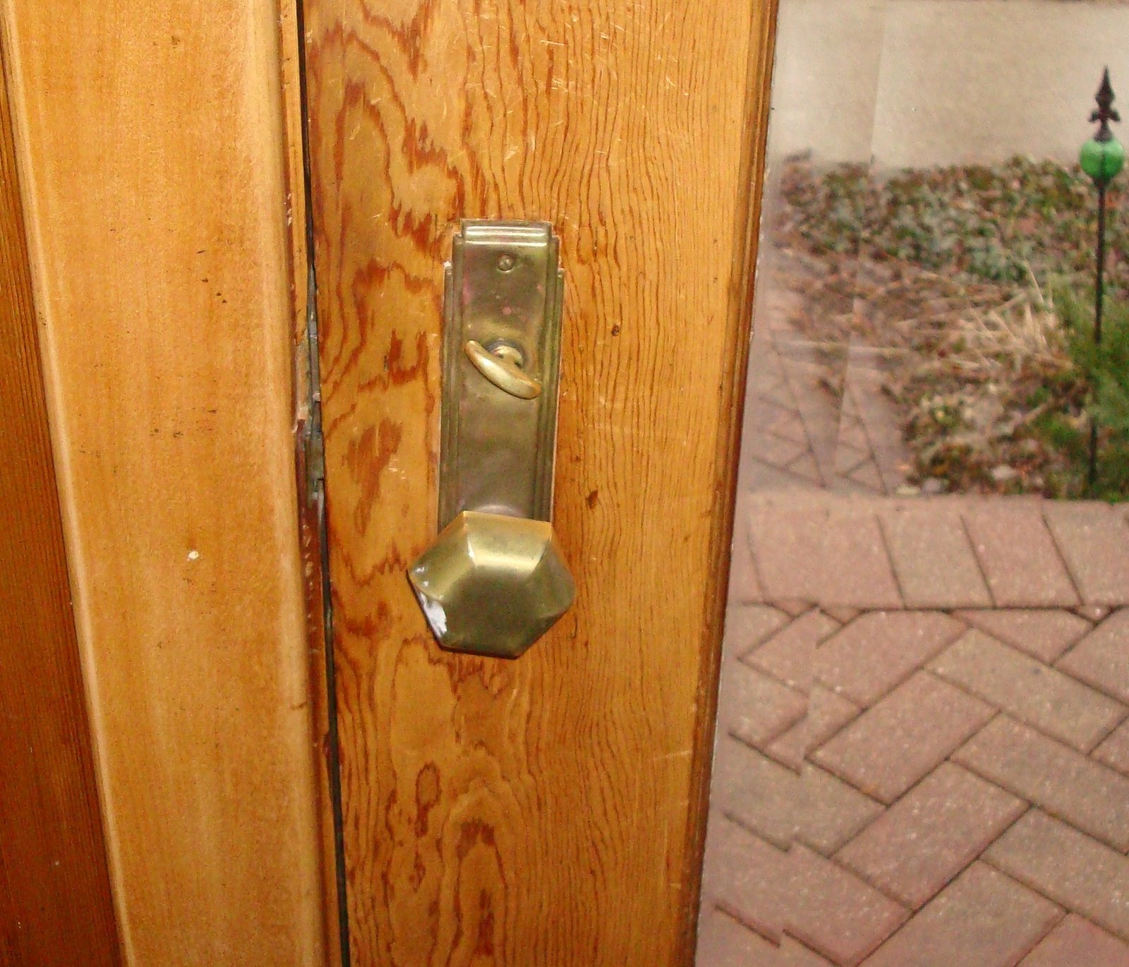 [front+door+lock.jpg]