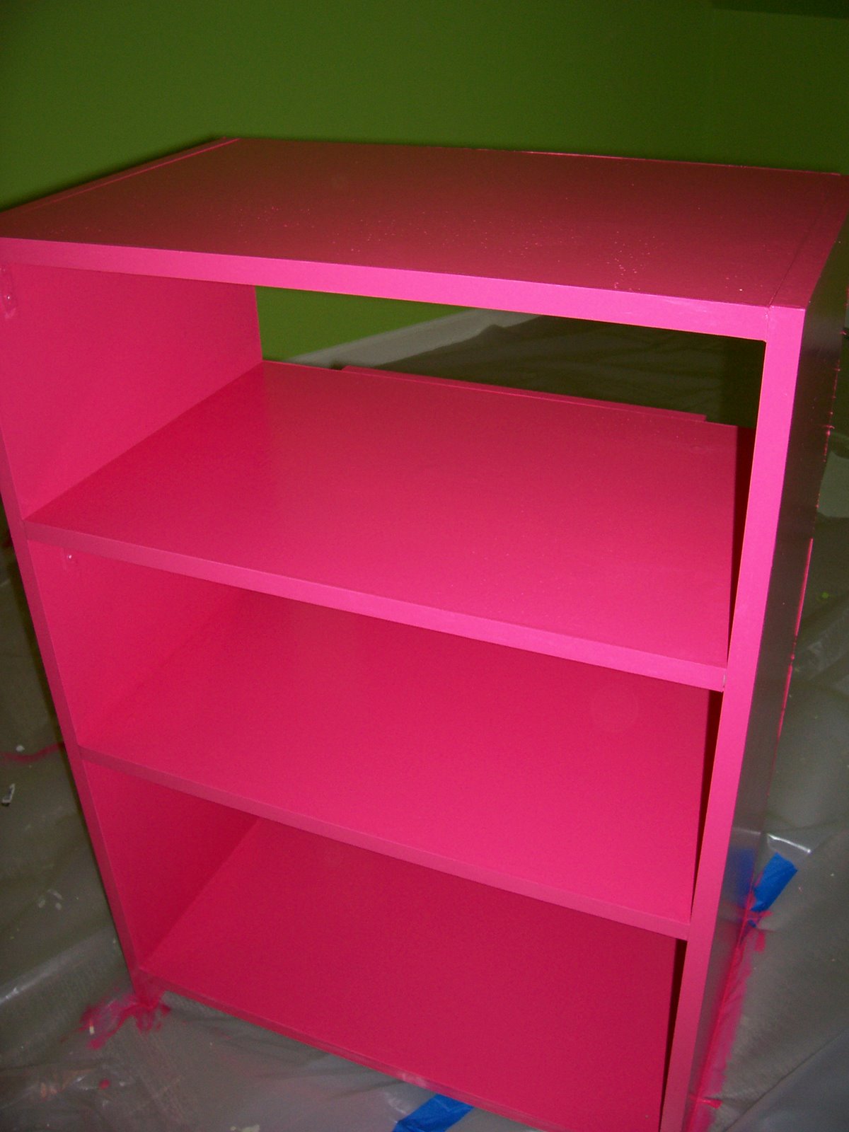 [pink+bookcase+2.JPG]