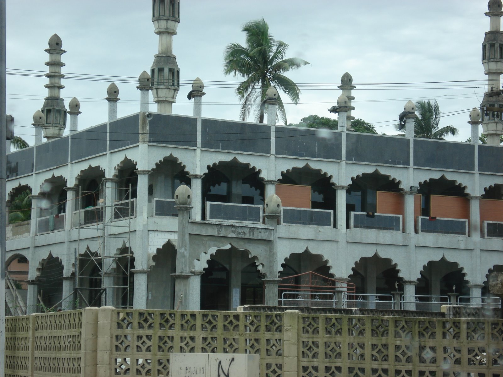 [Architecture+in+Fiji+-+muslim+influence+DSC03226.JPG]