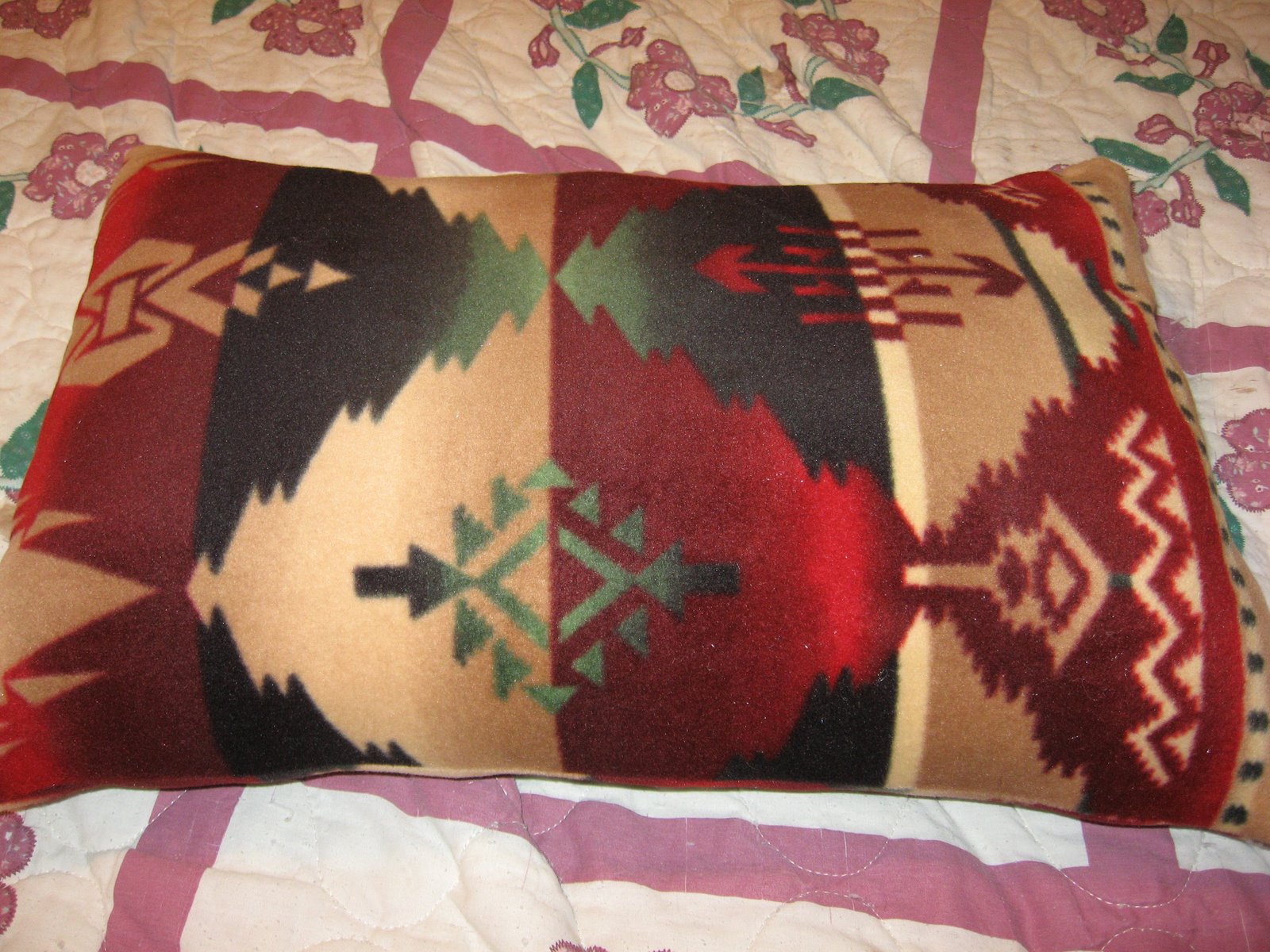 [Southwestern+Fleece+Pillow.JPG]