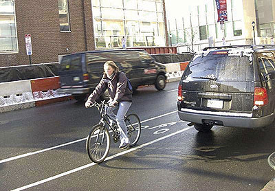 [against+traffic+cyclist+1.jpg]