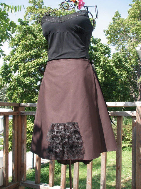 [brown+skirt+3.jpg]