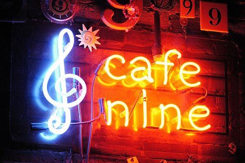 [cafe+nine.jpg]