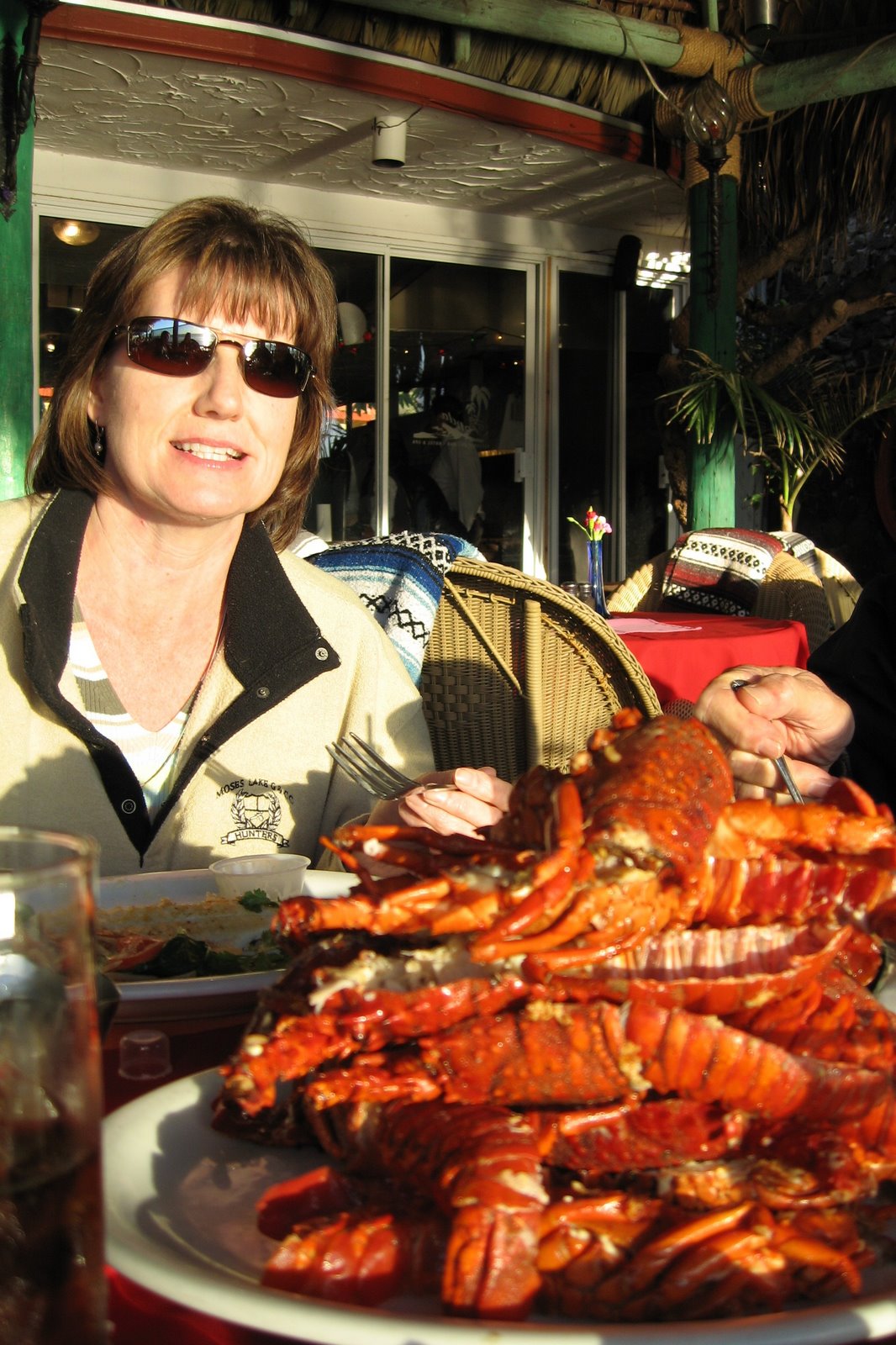 [Mexico+-+La+Fonda+-+Jill+with+Lobster.jpg]