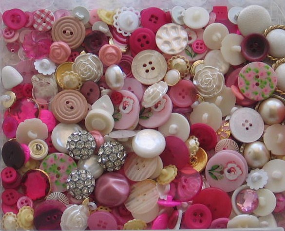 [pink+buttons.JPG]