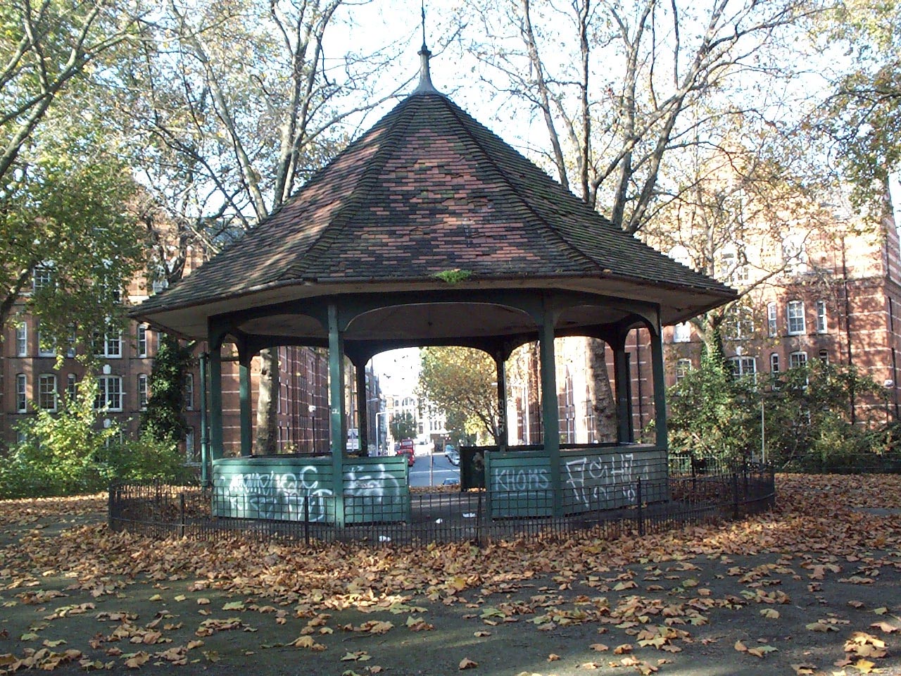 [The+bandstand.jpg]
