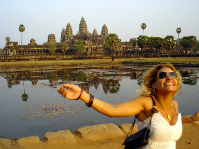 [Silly+at+Angkor+Wat,+Cambodia.jpg]