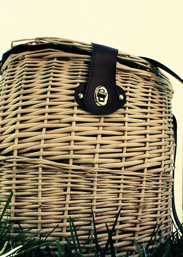 [picnic+basket.jpg]