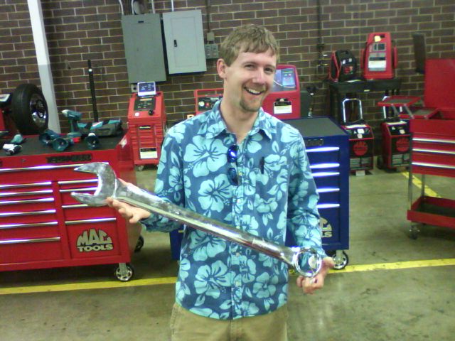 [ben+with+the+biggest+wrench+ever.JPG]