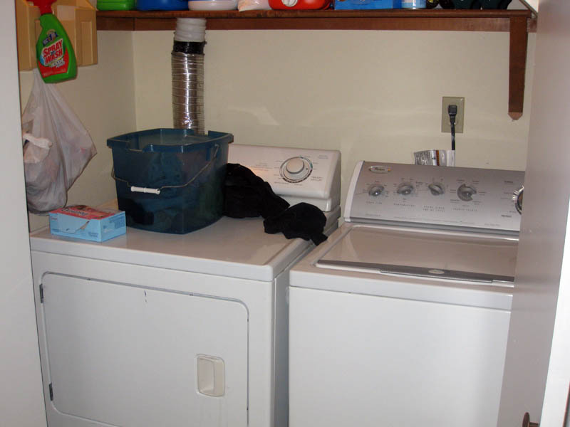 [07-02-08_laundry1.jpg]