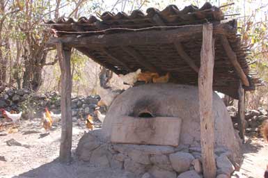 [5old-style-outdoor-oven-wit.jpg]