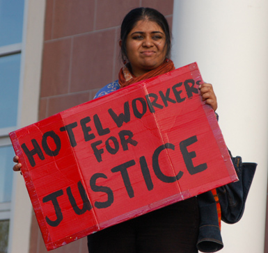 [hotel-worker-for-justice.jpg]